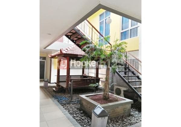 Kantor di Menoreh Raya Semarang