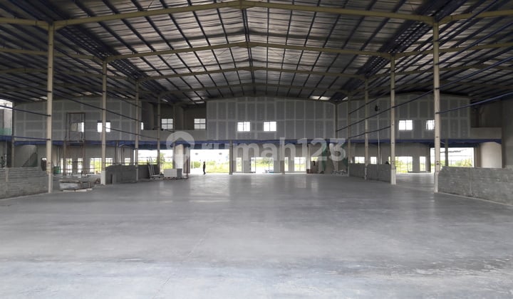 Warehouse 2000m² in Delta Silicon Industrial Estate, Cikarang, Bekasi.