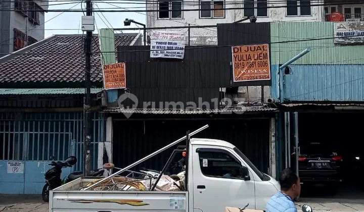 Ruko di Jembatan Lima Raya Jakarta Barat Ruko di Jembatan Lima Raya Jakarta Barat