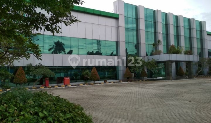Pabrik terbesar di kawasan MM2100 Cibitung, Cikarang