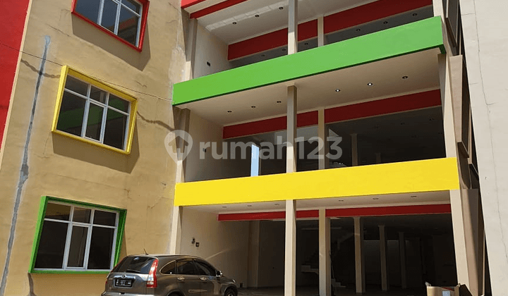 Turun Harga Gudang dalam 1 kawasan 2 unit di Soekarno Hatta