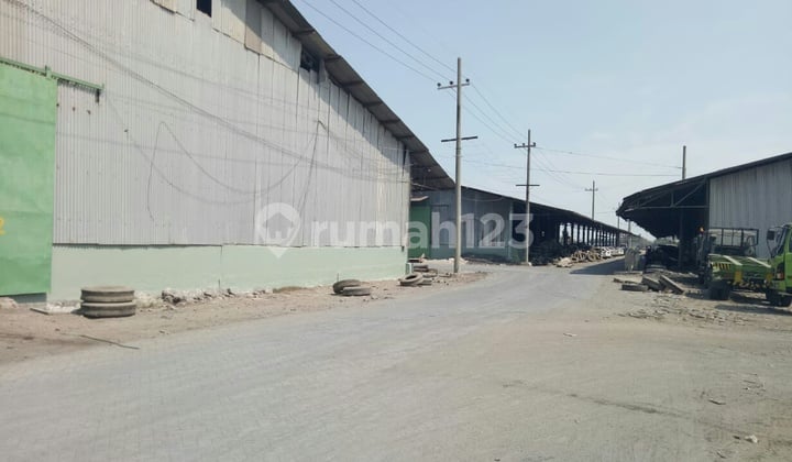 Gudang strategis margomulyo greges surabaya Gudang strategis margomulyo greges surabaya