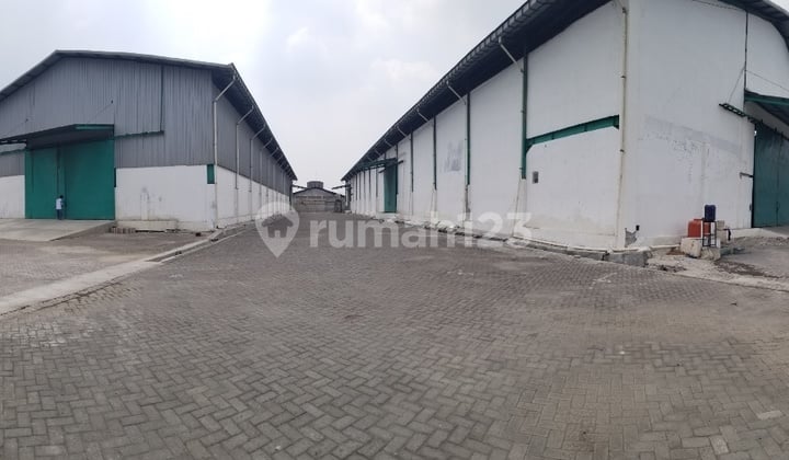 Gudang Dumar Industri Margomulyo, Siap Pakai