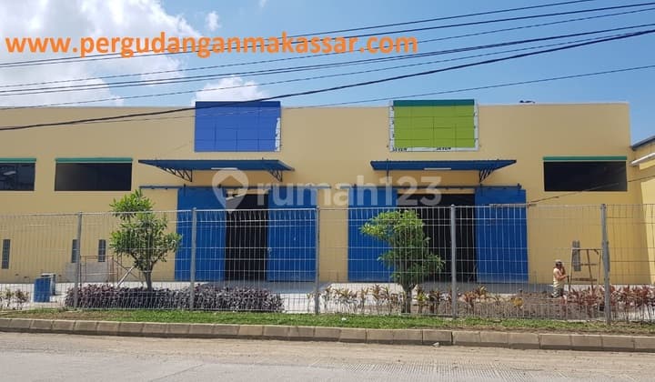 GUDANG BARU STRATEGIS POROS JALAN COCOK UNTUK SHOWROOM MULTIFUNSI