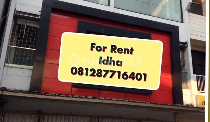 Ruko Gandeng 3 lantai Dekat MRT jalan raya fatmawati zona komersial