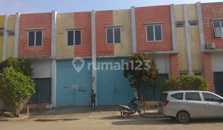 integrated commercial warehouse daan mogot