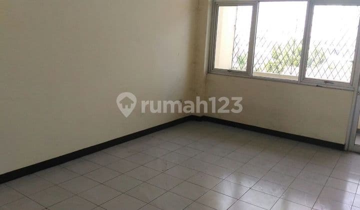 4-Story Ready-to-Use Shop House on Cideng Timur Main Road, Central Jakarta