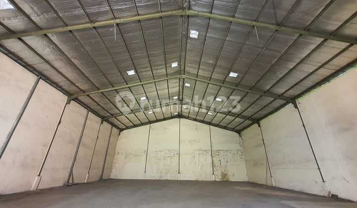 Gudang Margomulyo Indah, Surabaya Luas 480 m2 (20x24) Lantai Cor