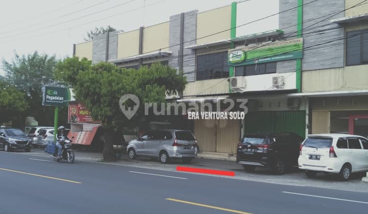 Ruko Strategis Siap Huni Sumber Solo