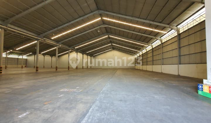 Harga Murah Gudang Logistik di Gudang Deltasilikon Lippo Cikarang