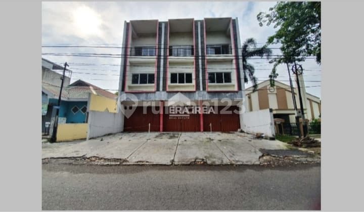 Shop House for Rent in Solo City Near Paragon Mall