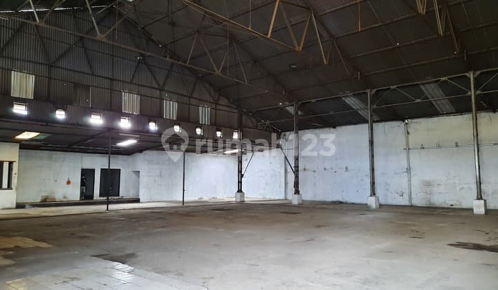 Warehouse area on Garuda Street, Central Bandung, downtown Bandung.