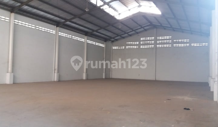 Disewakan Gudang Bagus Siap Pakai Jl. Soekarno Hatta Bandung