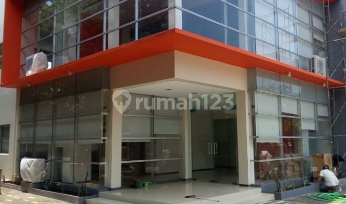 Gudang + Kantor Tengah Kota Bagus Bersih Rapi Terawat