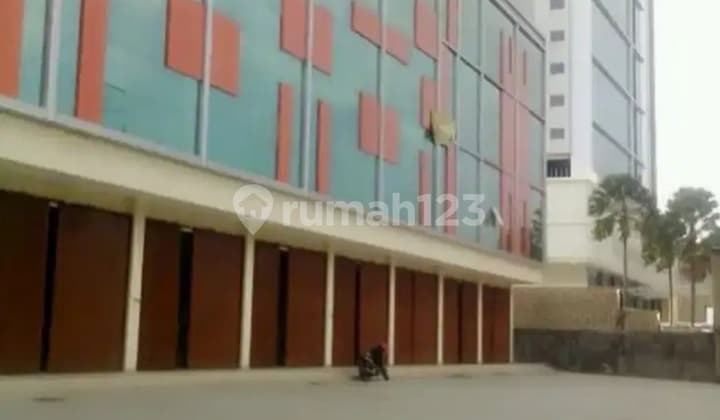 Ruko siap pakai, cocok untuk kantor di cipondoh