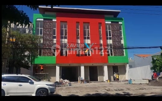 For Rent, Ready-to-Use Ruko in Manyar Indah, Strategic Location. For Rent, Ready-to-Use Ruko in Manyar Indah, Strategic Location.