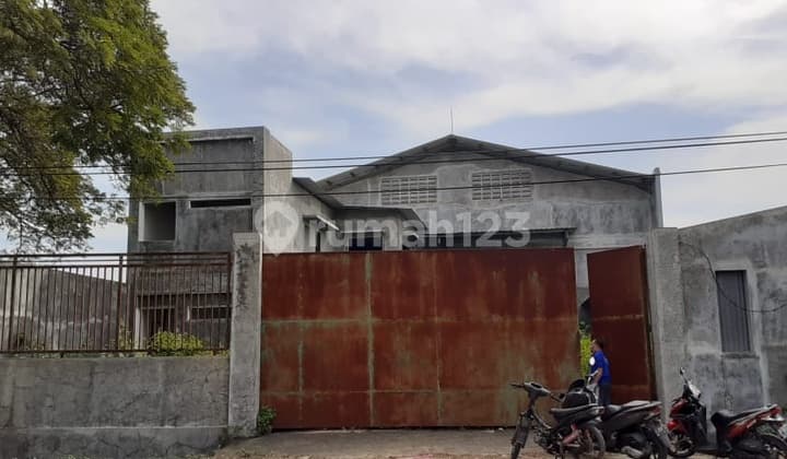 Gudang Zona Industri Raya Metatu