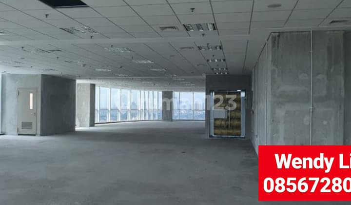 STRATEGIC OFFICE SPACE at MANHATTAN SQUARE 265sqm (FOR LEASE)