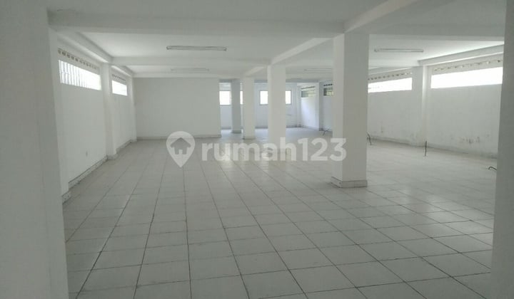 For Sale 3 Storey Building on Bypass Road