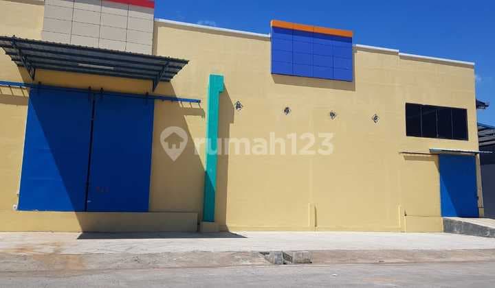 Gudang Baru Loading DOCK Mess Karyawan dengan posisi Sudut