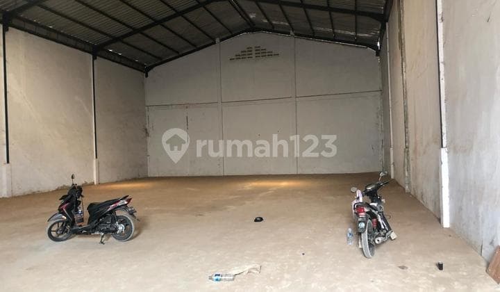 Gudang Siap Pakai di Kawasan Pantai Indah Dadap Tangerang