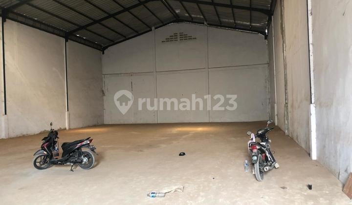 Gudang Siap Pakai di Kawasan Pantai Indah Dadap Tangerang