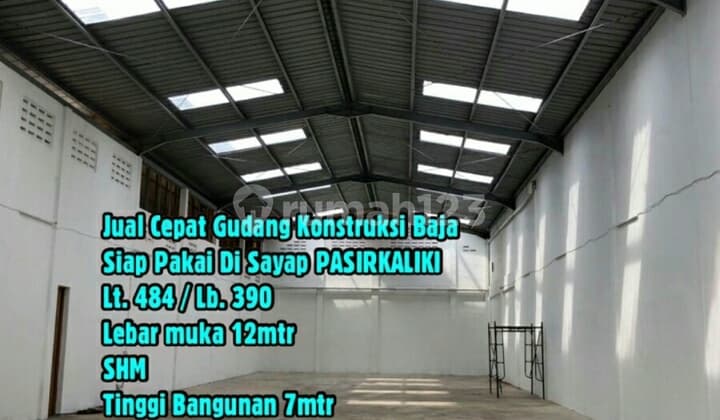 Gudang konstruksi baja lokasi strategis tengah kota Bandung