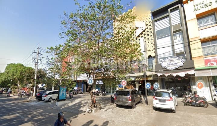 Ruko 3 Lantai Jl Manyar, Surabaya 3 Lantai LT 60 m2 LB 180 m2