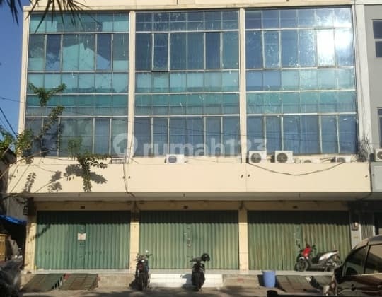 PURI DELTA MAS Bandengan selatan Ruko Gandeng 3 unit