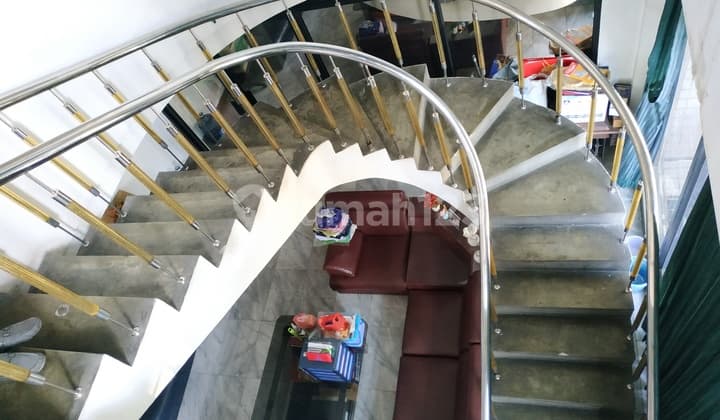 Ruko Angke Plus Gudang Cocok Kantor Toko Dan Gudang Lokasi Bagus