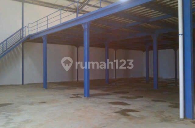 Ready-to-Use Warehouse with 40ft Container Access in Pantai Indah Dadap Warehouse, Tangerang