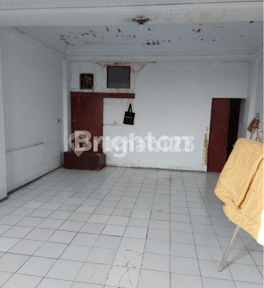 Ruko/rukan bangunan 4 lantai di rawamangun jakarta timur