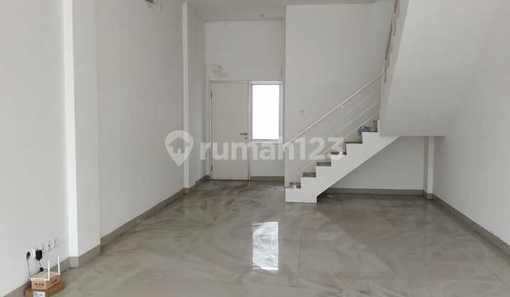2-Storey Shop House Ready to Occupy, Suitable for Business or Office
