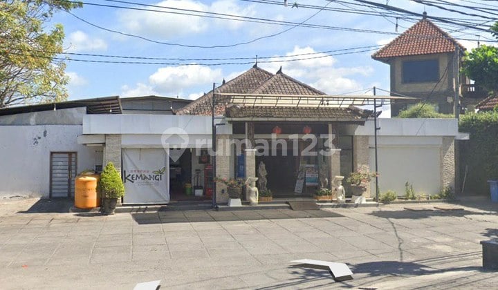 Bangunan Hitung Tanah, di Jalan Raya By Pass Ngurah Rai Bali