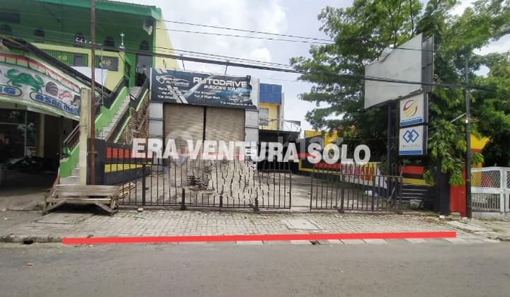 Ruang Usaha Area Bisnis Jajar Solo