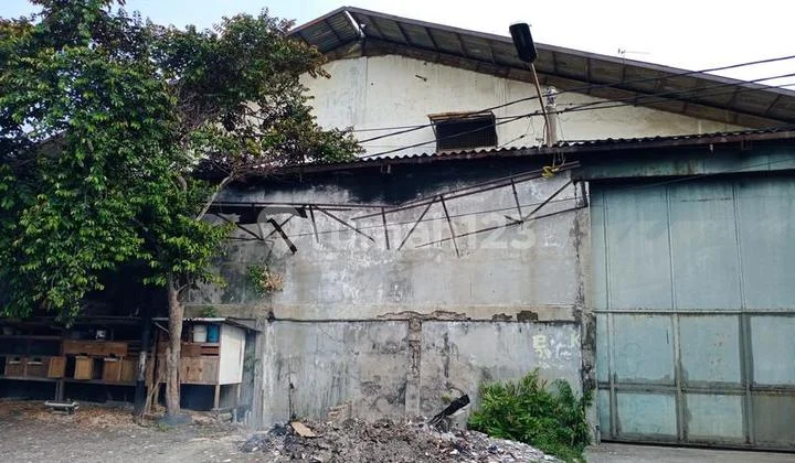 Gudang Dekat Akses Tol Kondisi Butuh Renovasi di Sunter. 20125 Gudang Dekat Akses Tol Kondisi Butuh Renovasi di Sunter. 20125