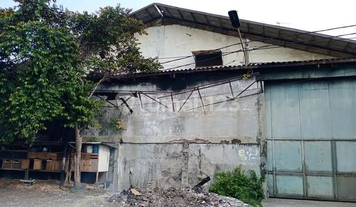 Gudang Dekat Akses Tol Kondisi Butuh Renovasi di Sunter. 20125
