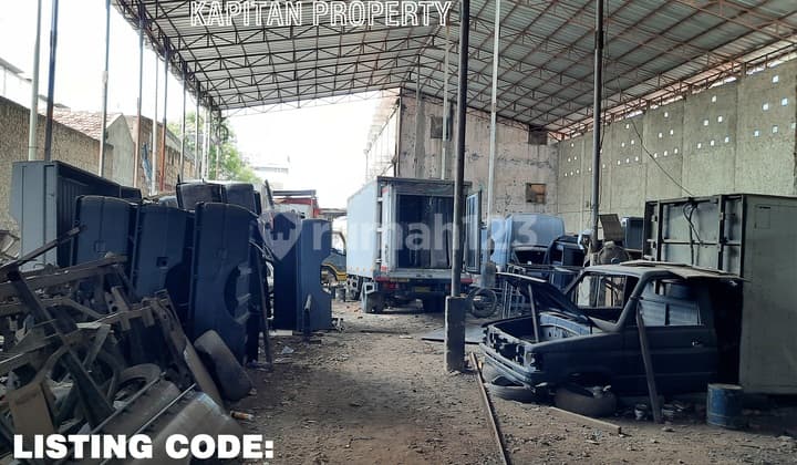 Workshop di Jl. Raya Plumpang Semper, Tg. Priok, Jakarta Utara