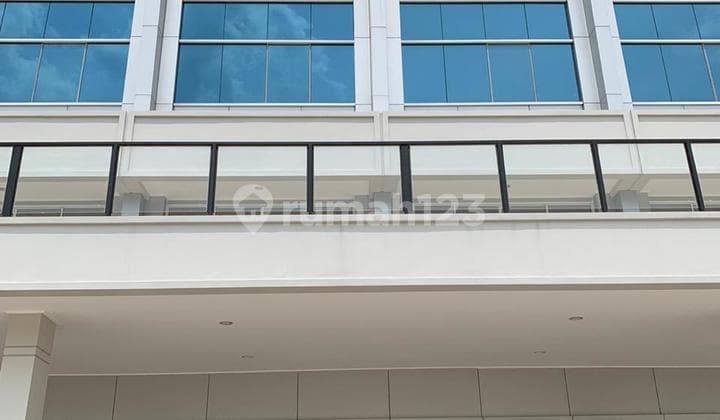 Ruko Golf Island Pantai Indah Kapuk cocok untuk usaha