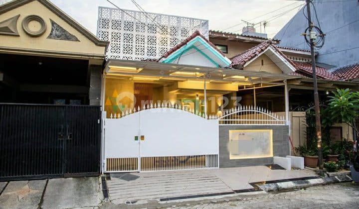 Rumah Kost Kostan Kompleks Taman Mahkota Bandara