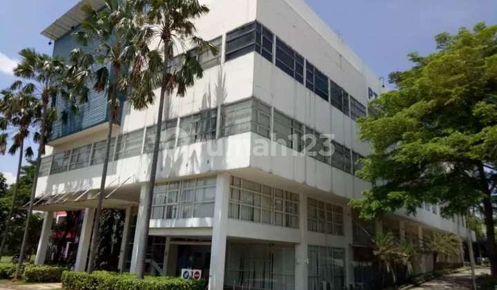 Gedung Perkantoran Lippo Cikarang di Easton Commercial Centre Lippo Cikarang