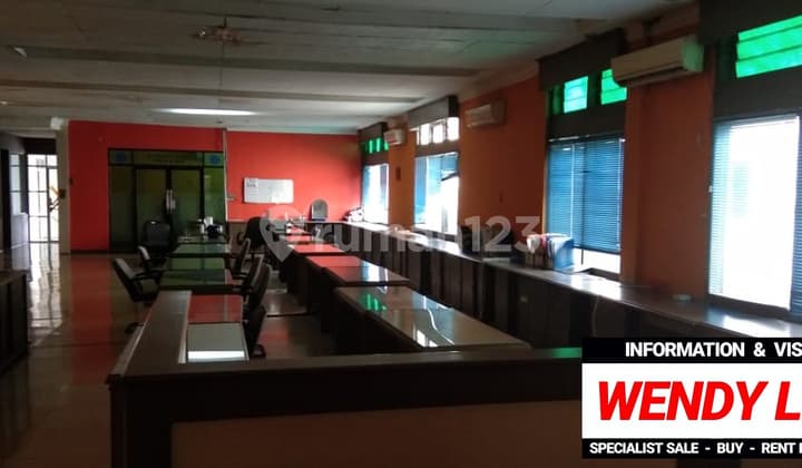 KANTOR / RUANG USAHA STRATEGIS di Jl KRAMAT RAYA, JAKPUS
