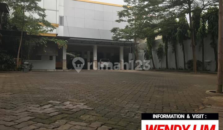 RUKO / RUANG USAHA STRATEGIS di Jl DR SAHARJO, TEBET
