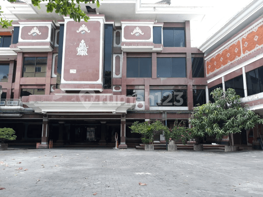 GEDUNG LANTAI 4 LOKASI DI JANTUNG KOTA DENPASAR