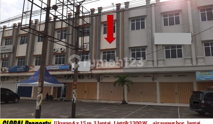 Ruko pinggir jalan Bandar Jaya siap huni