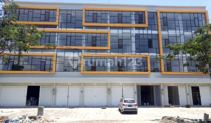 Ruko Baru Gress Raya Dharmahusada daerah resto Bu Rudy. - TAN -