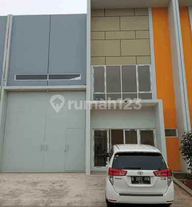 Gudang Baru Teluk Naga Bizzpark