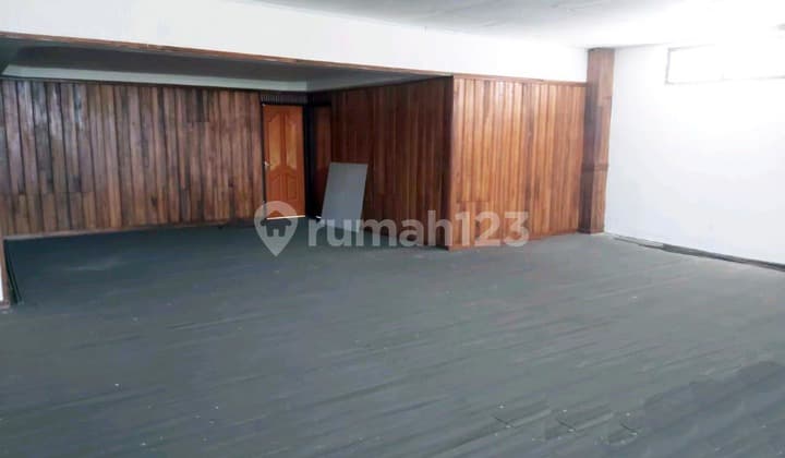 Sewa Ruko 3 Lantai, Strategis, Nol Jalan Raya, Ramai, Siap Pakai, sewa min 3 th