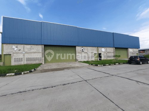 Gudang Bangunan Siap Huni di Kopo Katapang Mainroad Bandung