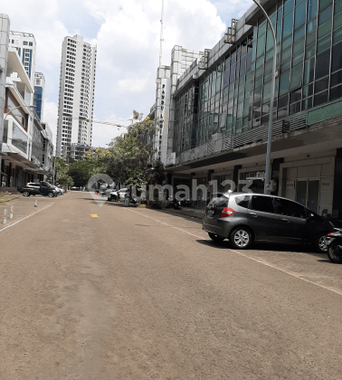 Shop House For Rent on Pahlawan Seribu Street, BSD, Serpong, South Tangerang.